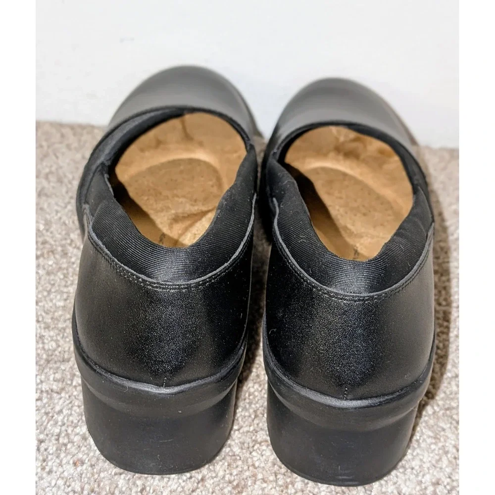 Clarks Collection Black Wedge Slip On Shoes Comfort Womens Size 10‎ NEW $75